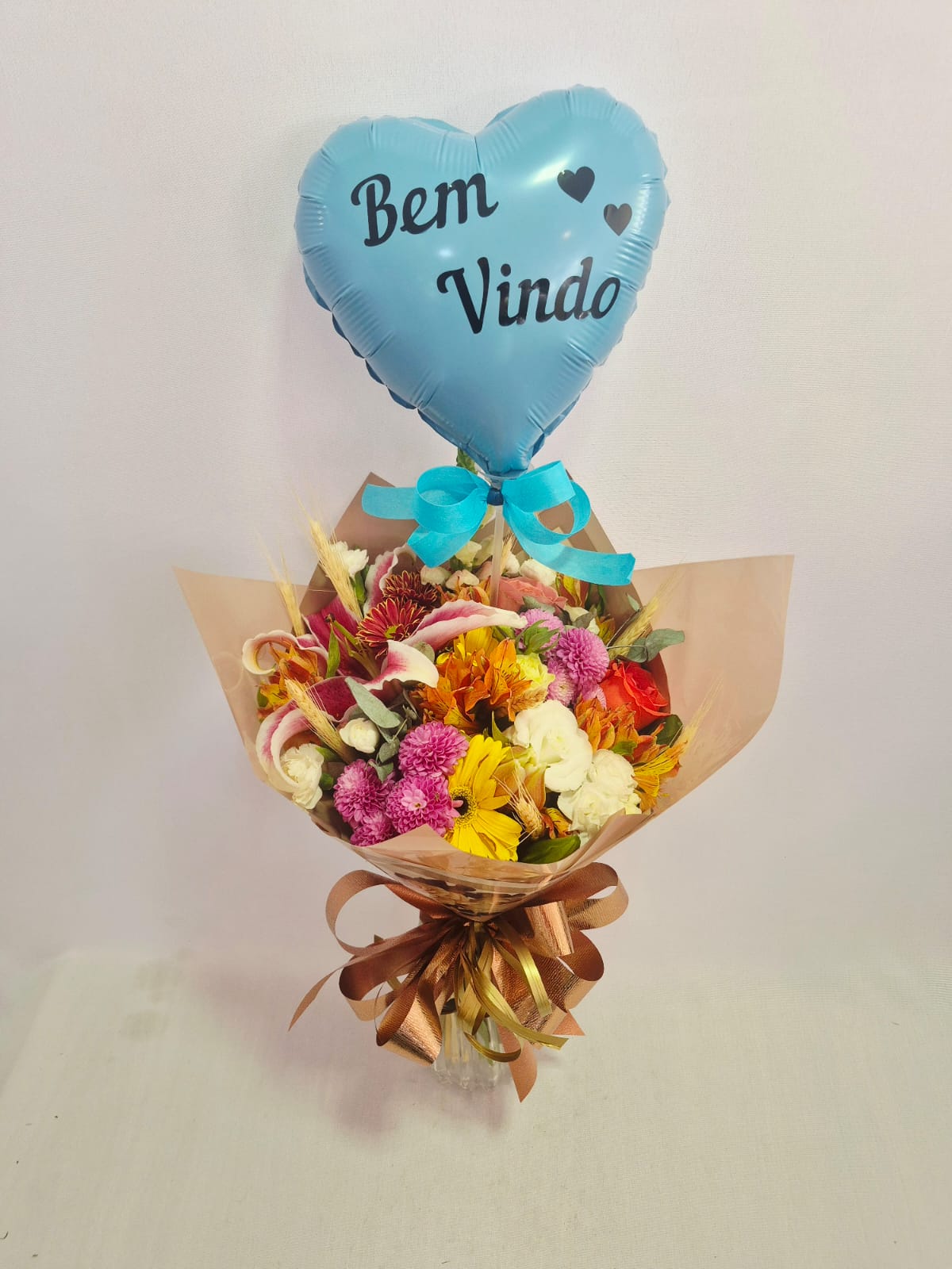 Kit Maternidade Buquê M + Balão Bem-Vindo (a)